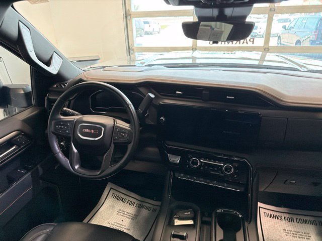 Used 2025 GMC Sierra 2500 AT4 w/ AT4 Premium Plus Package AWD/4WD image 26