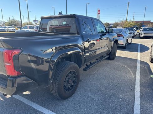 Used 2024 Toyota Tacoma 2WD Double Cab image 5