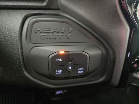 New 2026 RAM 3500 Big Horn AWD/4WD image 22