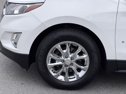 Used 2020 Chevrolet Equinox LS image 29