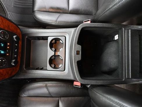 Used 2012 Chevrolet Avalanche LT w/ All-Star Edition AWD/4WD image 33