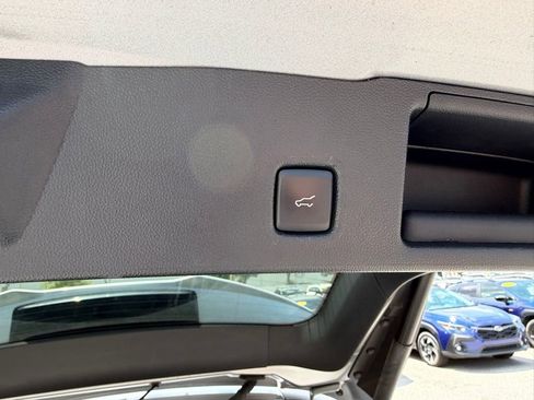 Used 2024 Ford Escape ST-Line FWD image 10