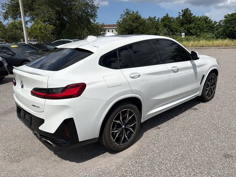 Used 2022 BMW X4 xDrive30i w/ M Sport Package 2 AWD/4WD image 4