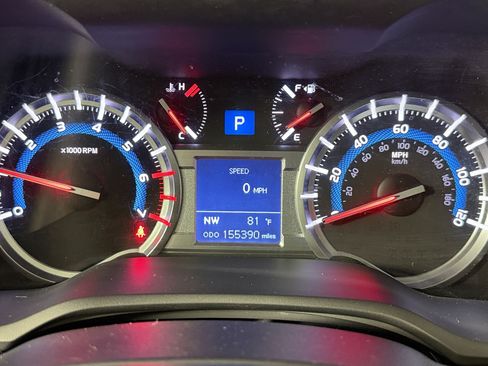 Used 2016 Toyota 4Runner SR5 Premium RWD image 19