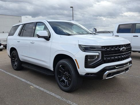 New 2026 Chevrolet Tahoe 4WD image 2