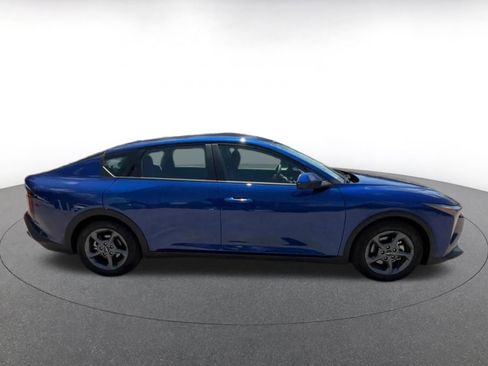 Used 2025 Kia K4 FWD image 16