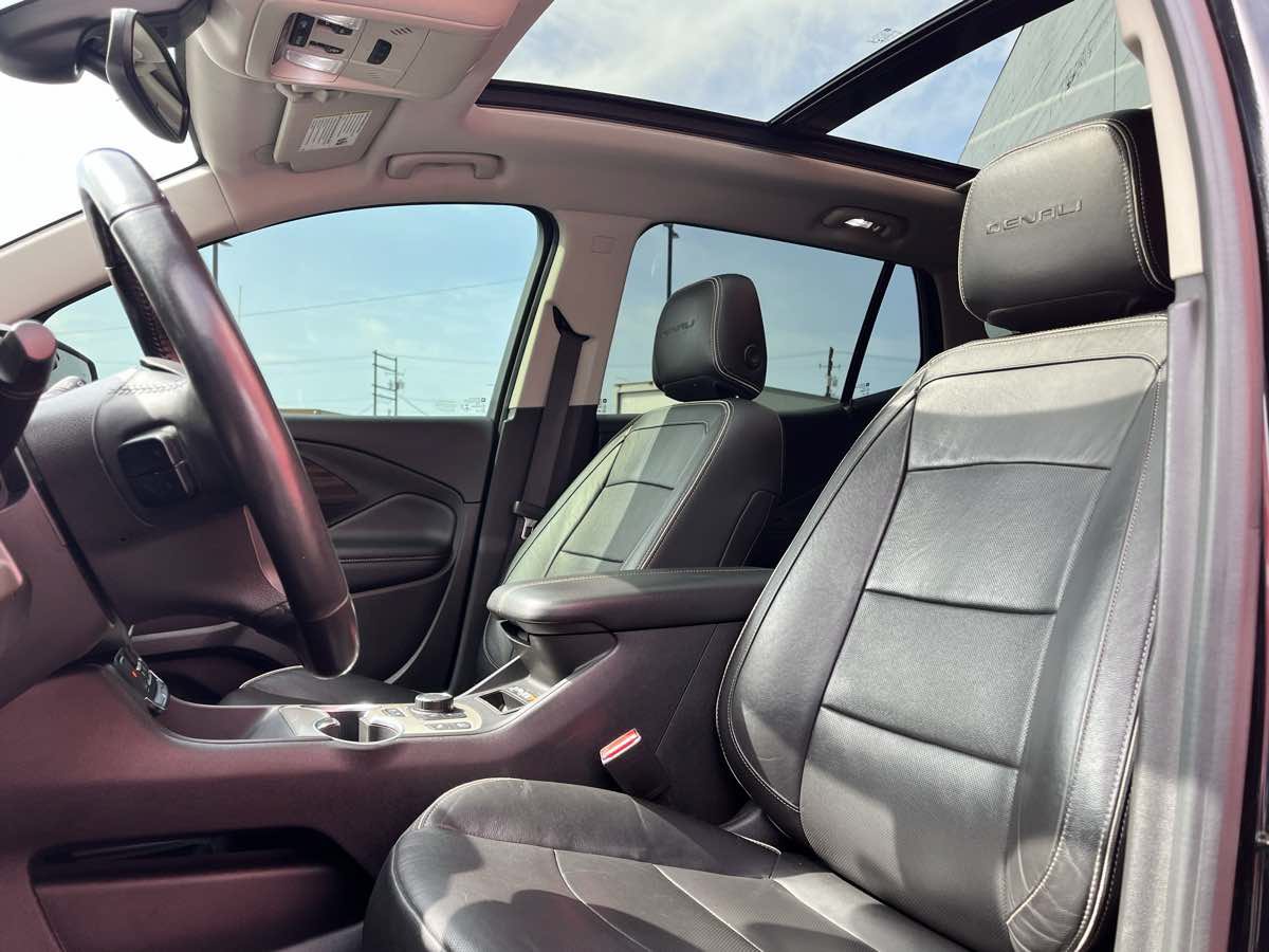 Used 2020 GMC Terrain Denali w/ GMC Pro Grade Package AWD/4WD image 13