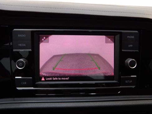 Used 2019 Volkswagen Jetta R-Line FWD image 16