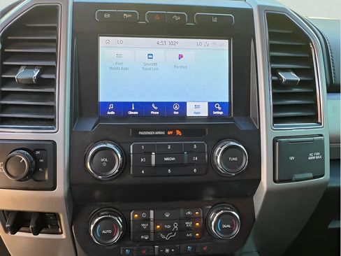 Used 2020 Ford F250 Lariat w/ Lariat Ultimate Package AWD/4WD image 10