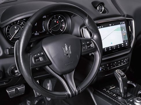 Certified 2022 Maserati Ghibli Modena Q4 image 20