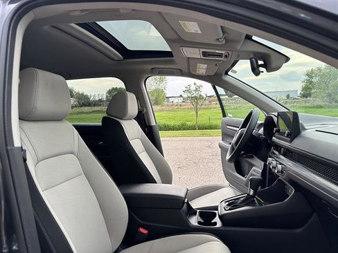 Used 2024 Honda CR-V EX image 22