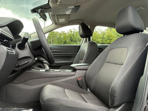 Used 2025 Nissan Altima 2.5 SV image 27