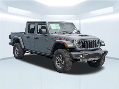 New 2026 Jeep Gladiator Mojave image 9