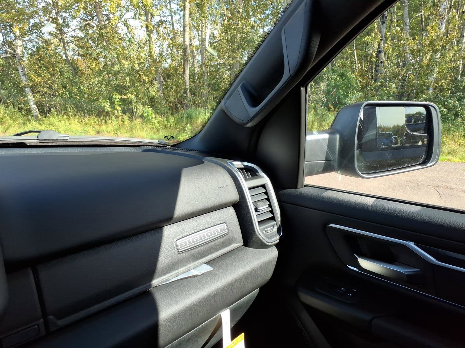 New 2027 RAM 1500 4x4 Crew Cab image 25