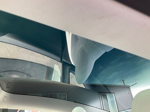 Used 2022 Tesla Model 3 Long Range image 31