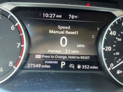 Used 2025 Nissan Rogue SV FWD image 3