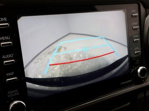 Used 2020 Toyota Tacoma TRD Off-Road w/ Technology Package image 2