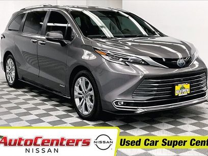 Used 2021 Toyota Sienna Platinum