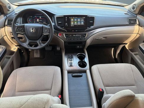 Used 2021 Honda Pilot EX image 16