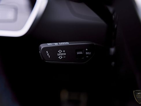 Used 2025 Audi RS 7 Performance AWD/4WD image 76