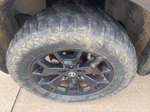 Used 2019 Nissan Frontier SV w/ Value Truck Package image 9