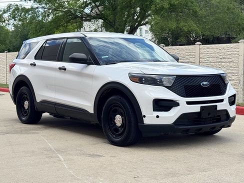 Used 2021 Ford Explorer 4WD Police Interceptor image 4