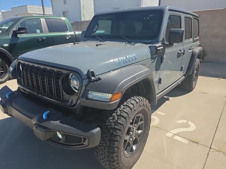 Used 2024 Jeep Wrangler Unlimited AWD/4WD image 11