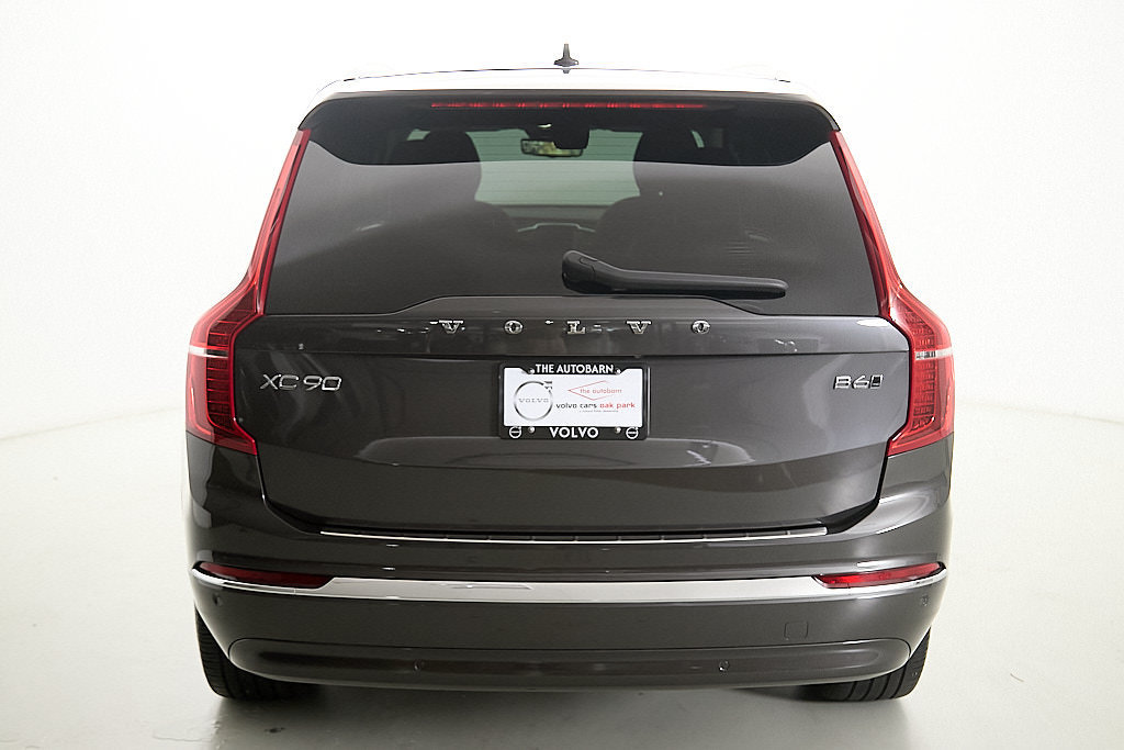 Certified 2025 Volvo XC90 B6 Ultra w/ Protection Package Premier AWD/4WD image 8