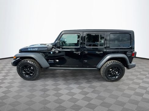 Used 2023 Jeep Wrangler Unlimited w/ Sun & Screen Package AWD/4WD image 9