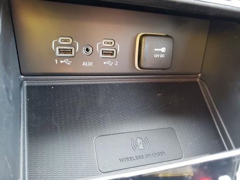 New 2025 Jeep Grand Cherokee L Laredo image 19