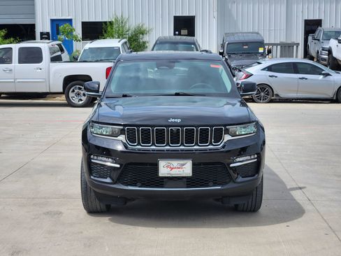 Used 2023 Jeep Grand Cherokee 4WD 4xe w/ Luxury Tech Group II image 6