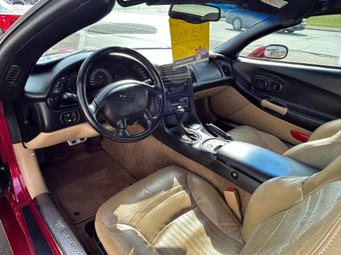 Used 2001 Chevrolet Corvette Coupe w/ Preferred Equipment Group2 image 6