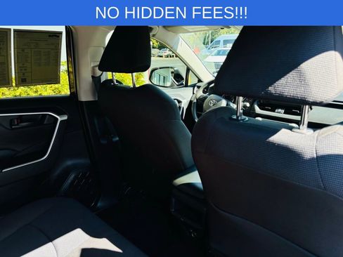 Used 2019 Toyota RAV4 LE image 24