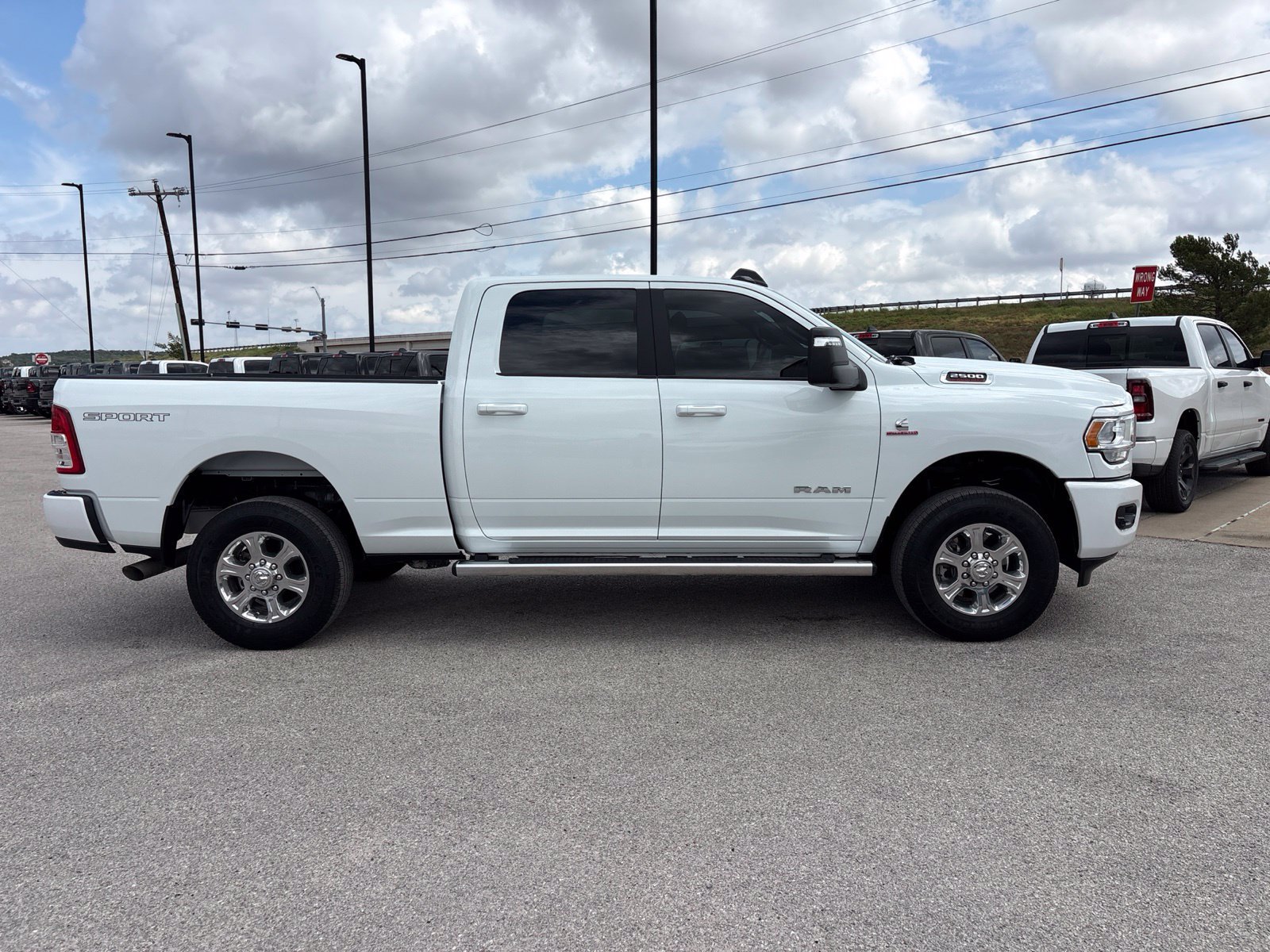 Used 2024 RAM 2500 Big Horn w/ Sport Appearance Package AWD/4WD image 11
