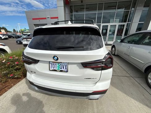 Used 2024 BMW X3 xDrive30i w/ Premium Package w/ZPA AWD/4WD image 6