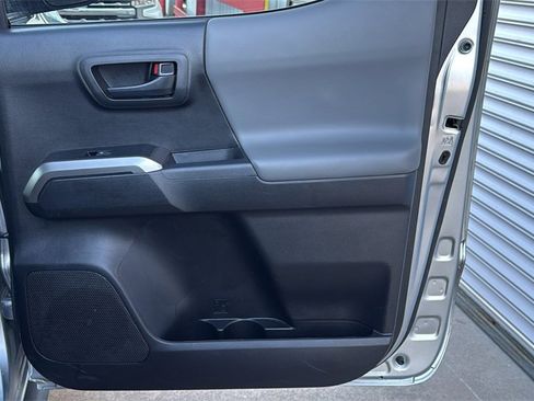 Used 2023 Toyota Tacoma SR5 image 29