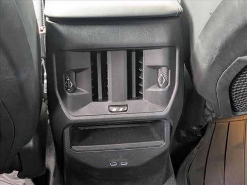 Used 2025 BMW X3 xDrive30i w/ Premium Package image 18