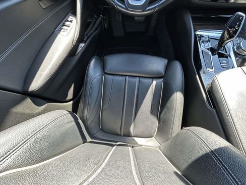 Used 2018 BMW 530i 530i w/ Premium Package image 14