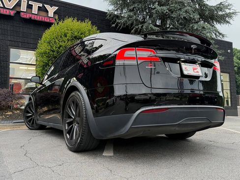 Used 2023 Tesla Model X AWD/4WD image 19