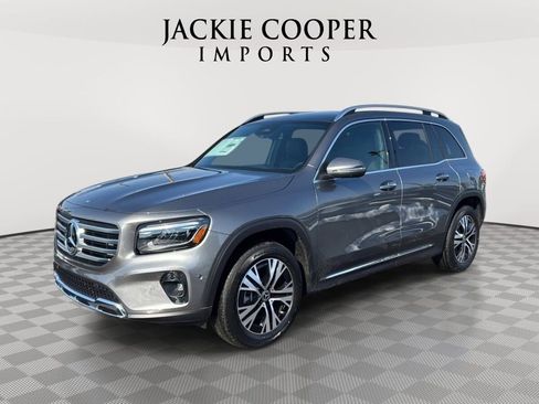 New 2026 Mercedes-Benz GLB 250 4MATIC image 1