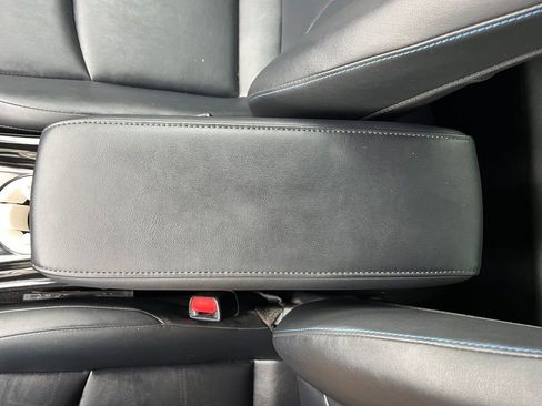 Used 2016 Toyota Prius Four Touring w/ Premium Convenience Package FWD image 25