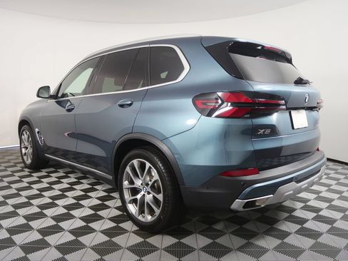 Certified 2026 BMW X5 xDrive40i AWD/4WD image 3