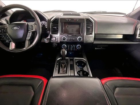 Used 2019 Ford F150 Lariat w/ Equipment Group 502A Luxury AWD/4WD image 19