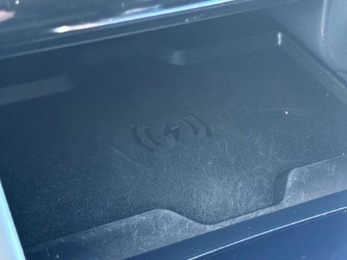 Used 2022 Land Rover Discovery Sport S image 35