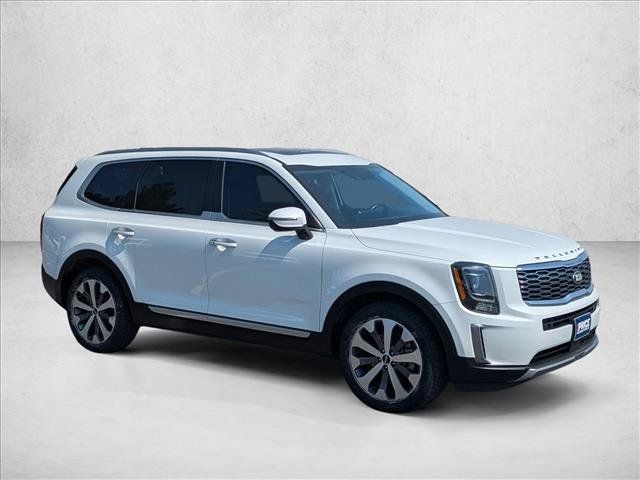 Used 2020 Kia Telluride S AWD/4WD image 3