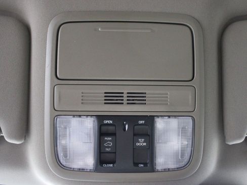 Used 2019 Honda Pilot EX-L image 14