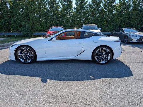 Certified 2021 Lexus LC 500 Coupe w/ Sport Package image 6