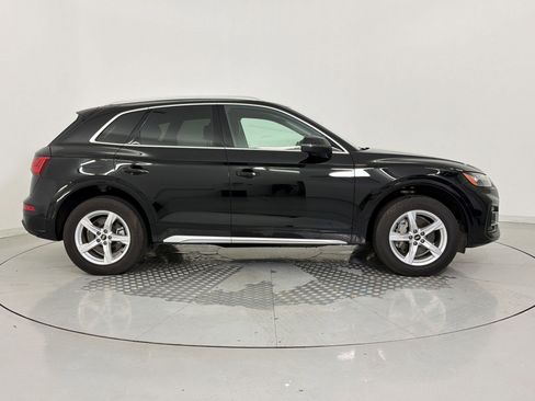 Used 2023 Audi Q5 2.0T Premium w/ Convenience Package AWD/4WD image 7