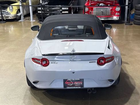 Used 2026 MAZDA MX-5 Miata Club w/ Interior Package RWD image 6