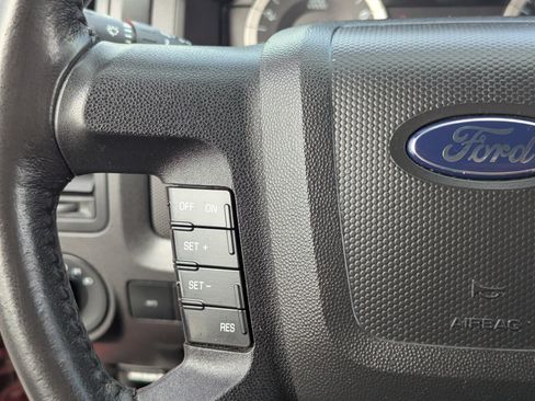 Used 2010 Ford Escape XLT image 26